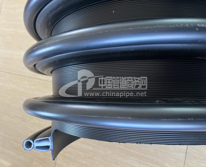 品字形筋增強(qiáng)聚乙烯纏繞管